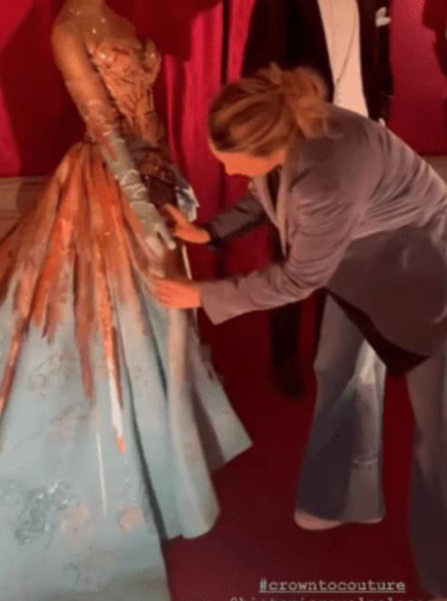 Blake Lively jumped the ropes to adjust the gown she wore at the 2022 Met Gala. Photo / Instagram