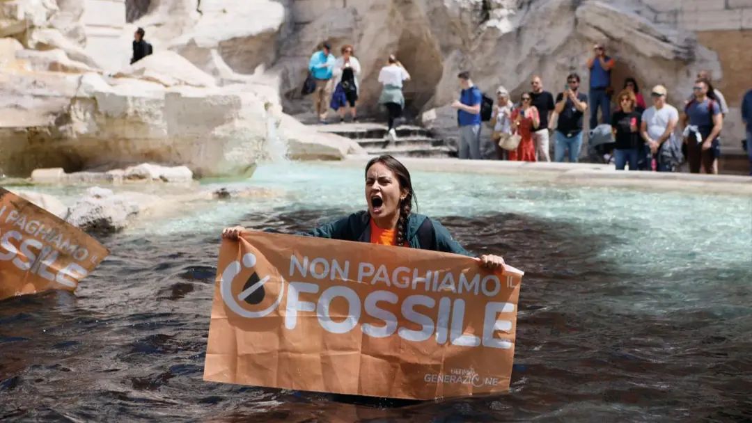 Protesters in Italy turned the Trevi Fountain’s water black this weekend. Photo / Last Generation; Alessandro Penso