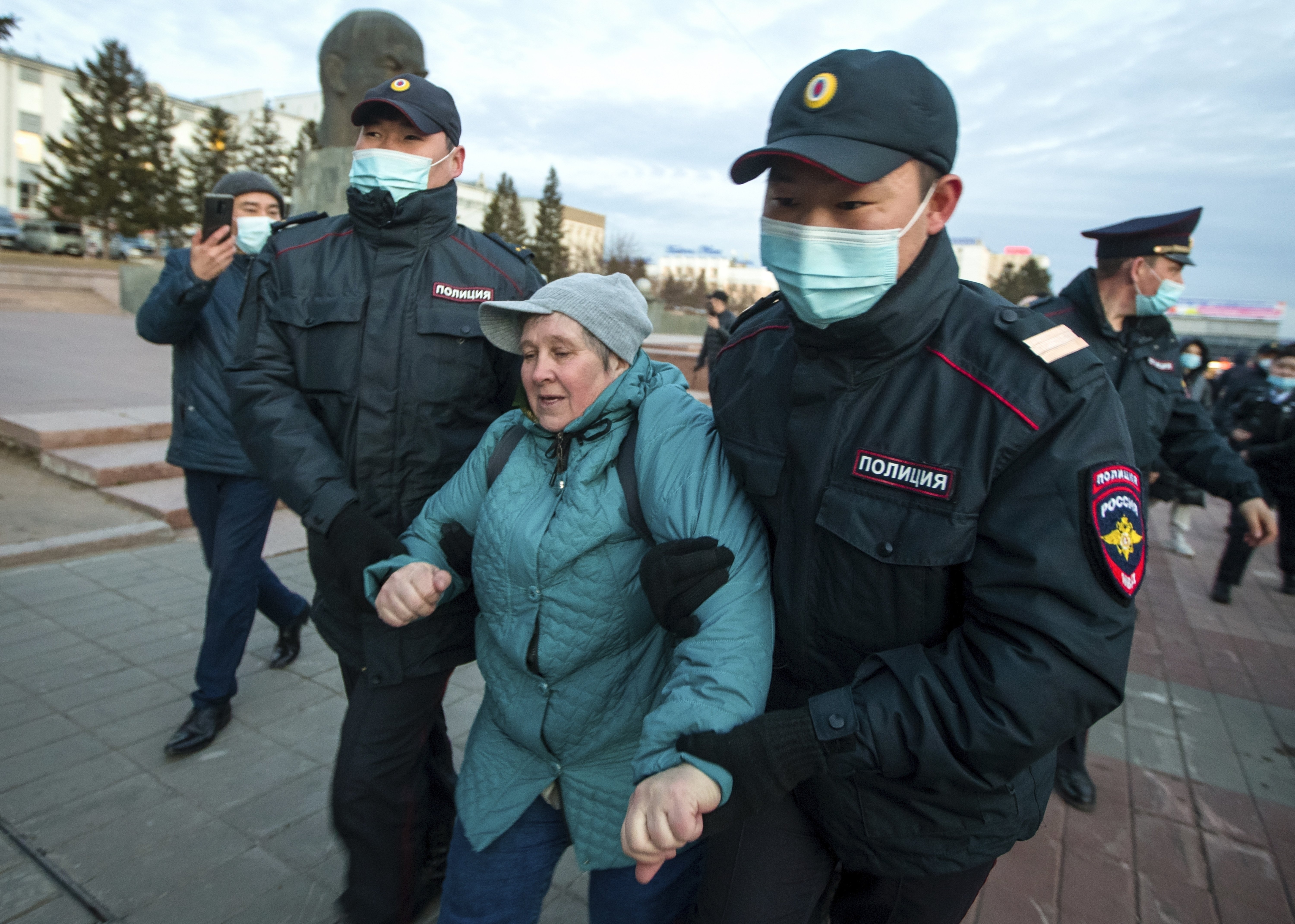 In the last two years, ordinary Russians have been increasingly swept up in an unprecedented government crackdown, together with opposition politicians, independent journalists and human rights activists. Photo / AP