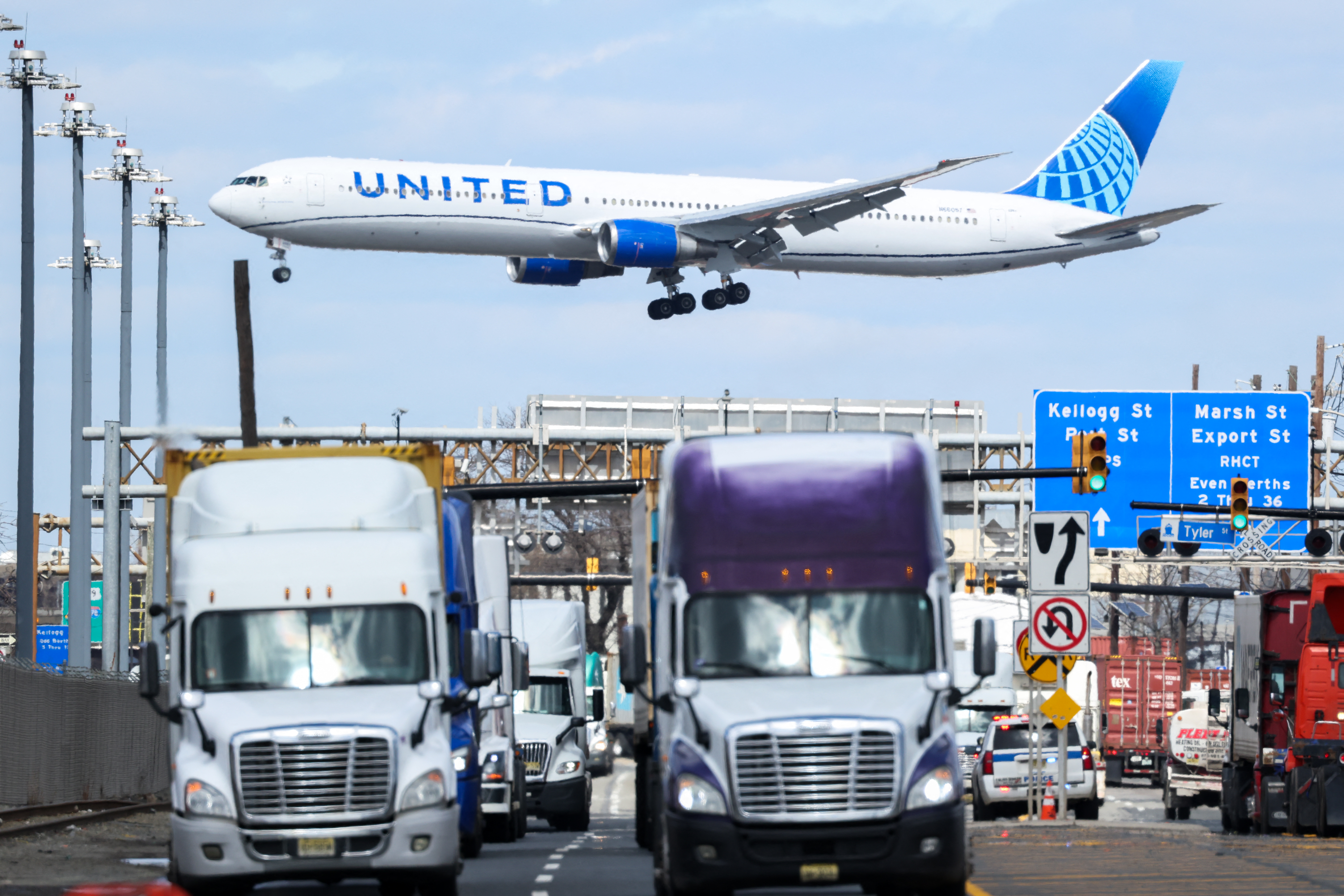 A United Airlines Boeing 767 approaches Newark Liberty International Airport in New Jersey last week. Photo / Charly Triballeau, AFP