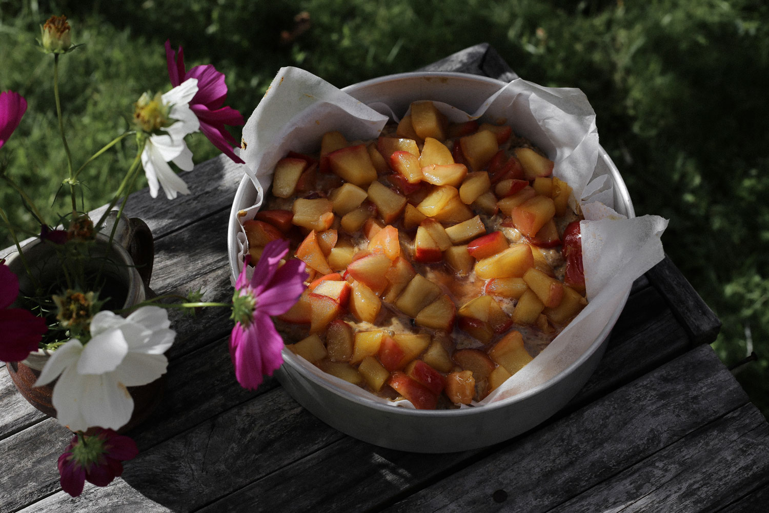 Satisfy your sweet tooth with this delightful little apple, parsnip and cinnamon cake. Photo / Eleanor Ozich