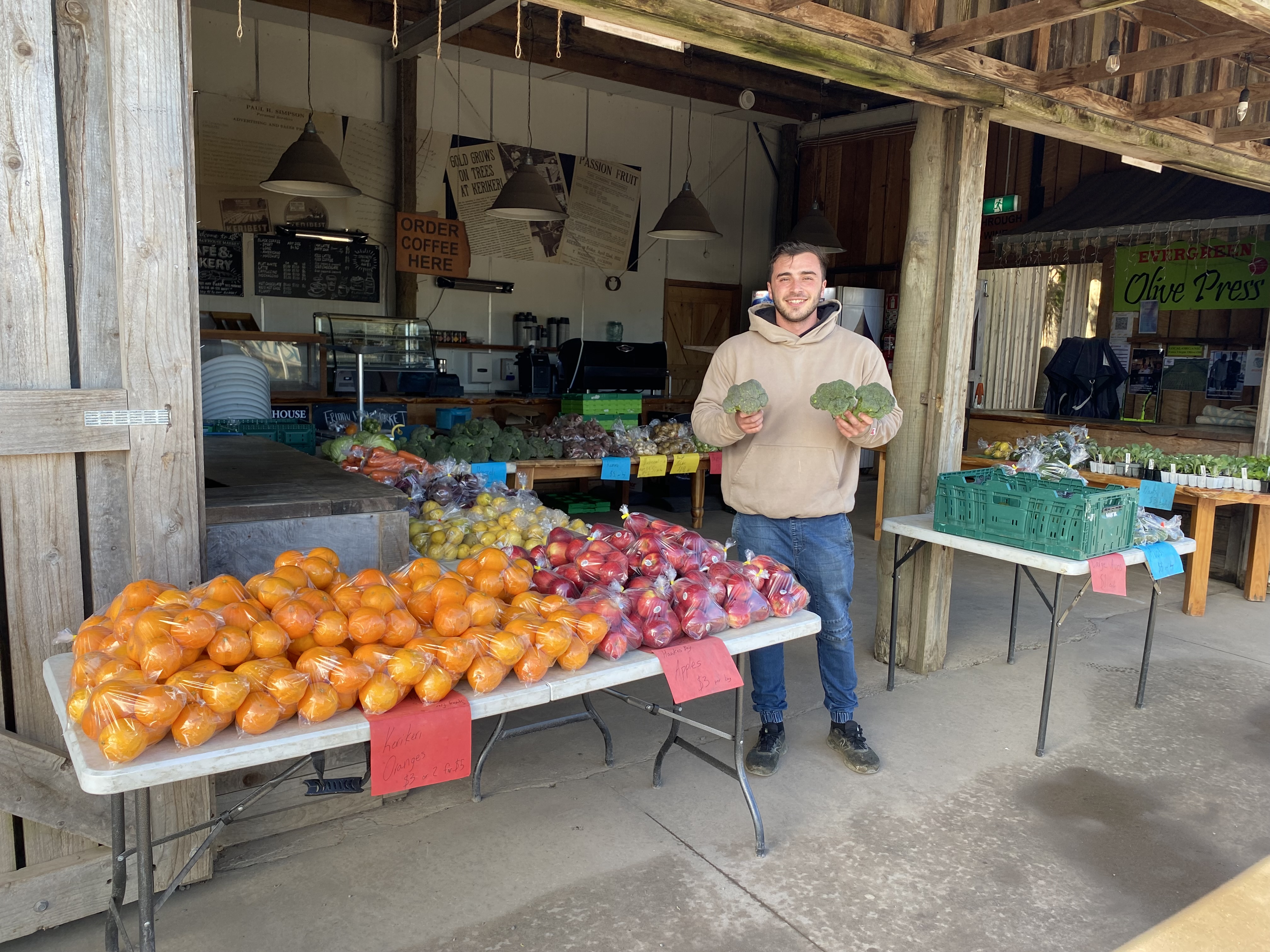 With kumara costing a whopping $14 a kg at supermarkets, Thistlethwaite is managing to sell it for just $5/kg. Photo / Jenny Ling
