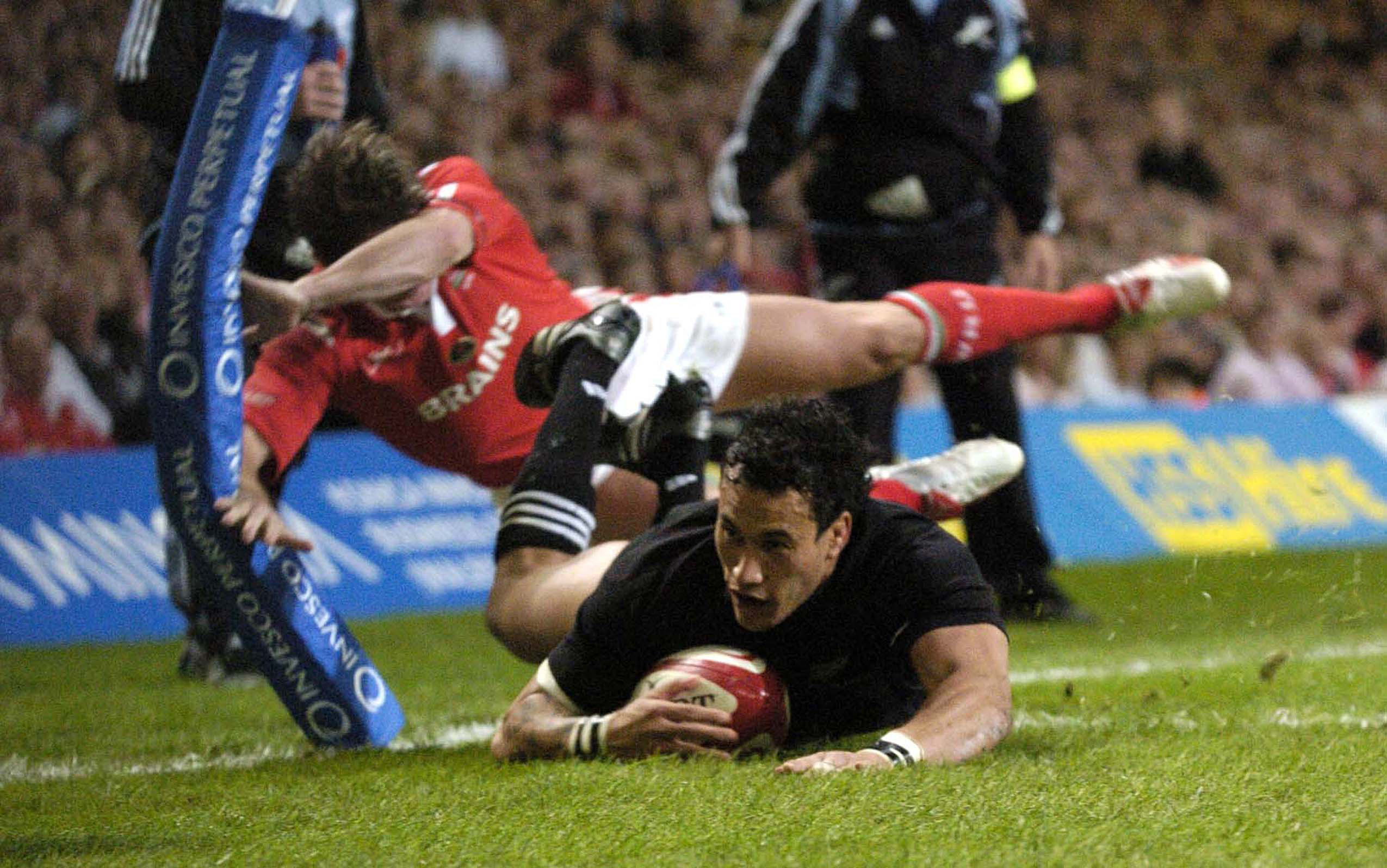 Rico Gear dives over to score against Wales. Photo / Photosport