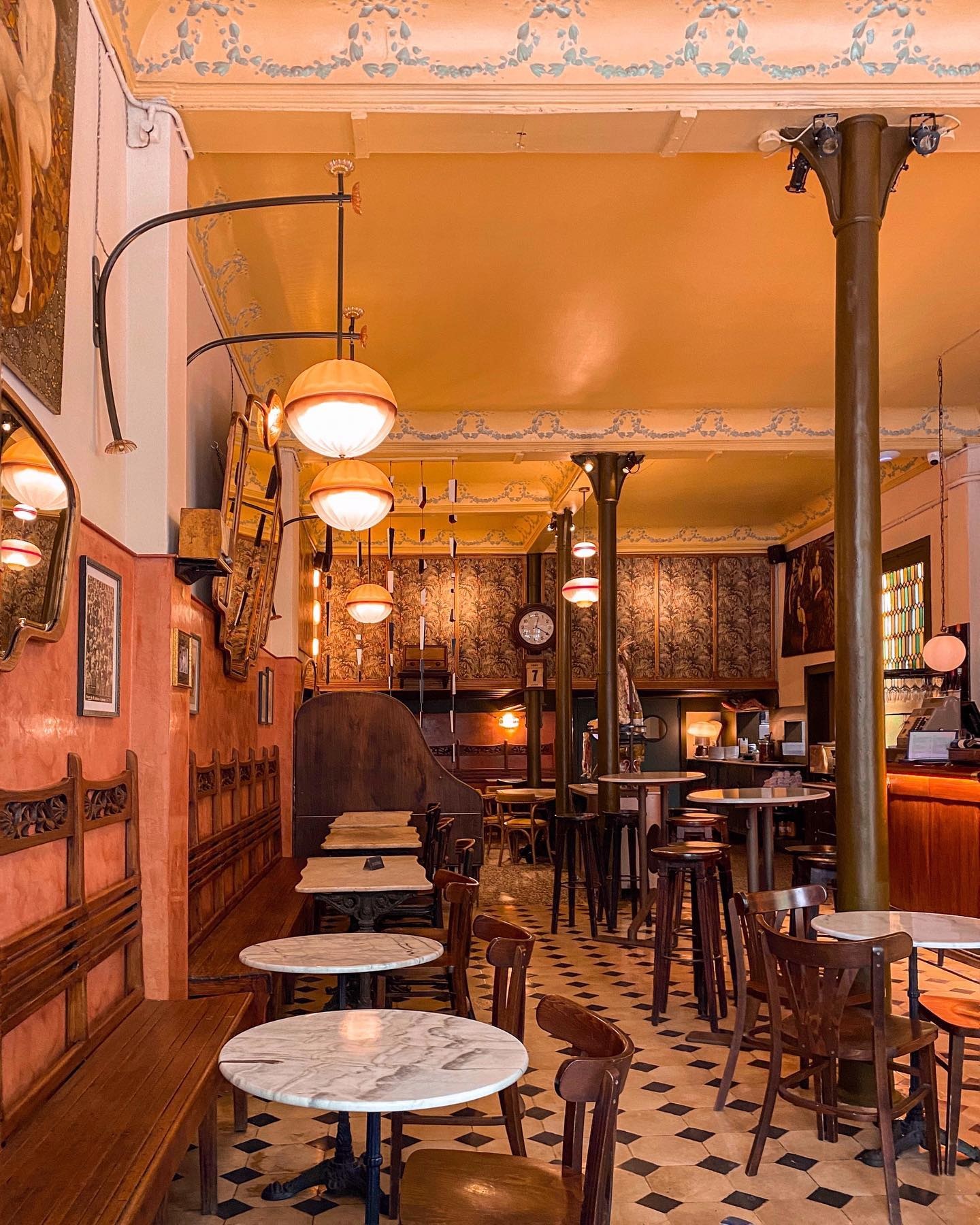 The cosy interiors of Cafe del Centro. Photo / Dan Ahwa
