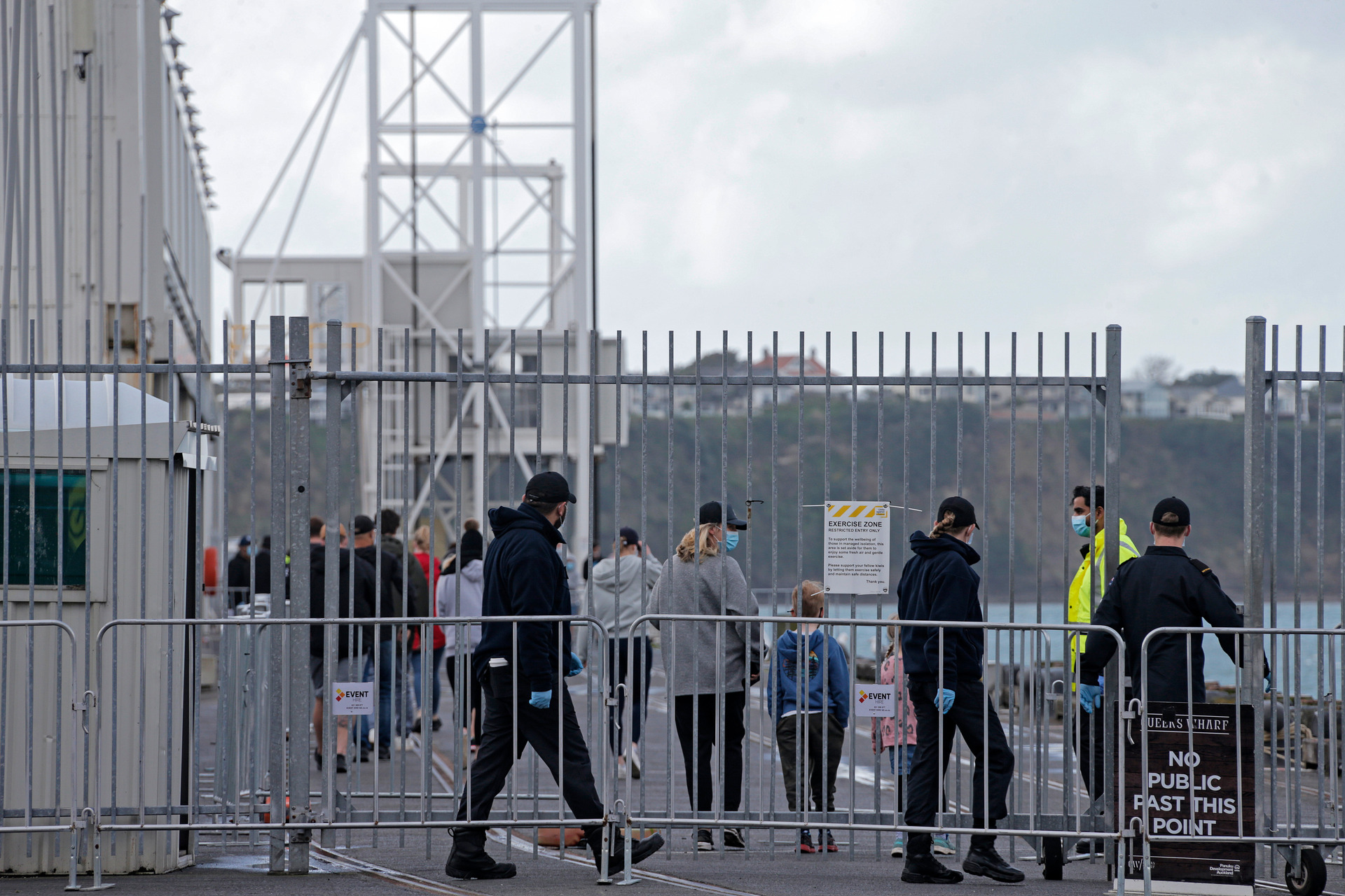 People in MIQ are meant to adhere to strict bubble rules, even when they are taking part in daily exercise or smoking breaks. Photo / Alex Burton