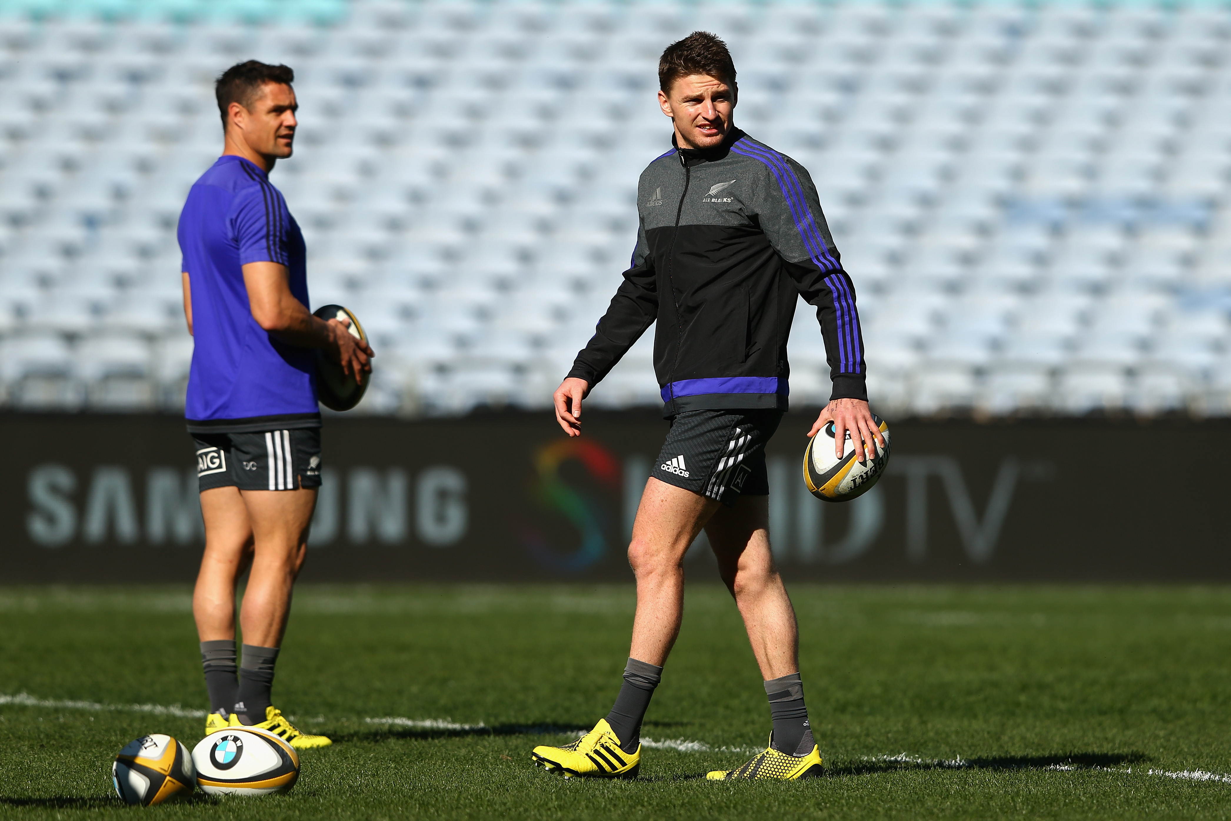 Crusaders Coach Beauden Barrett Could Surpass Dan Carter As Rugby S Greatest First Five Nz Herald