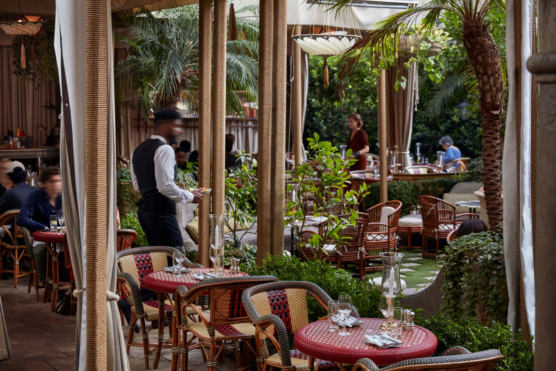 The garden at the Chateau Marmont is perfect for classy cocktails and celeb-spotting... just leave your phone in your bag. Photo / Chateau Marmont