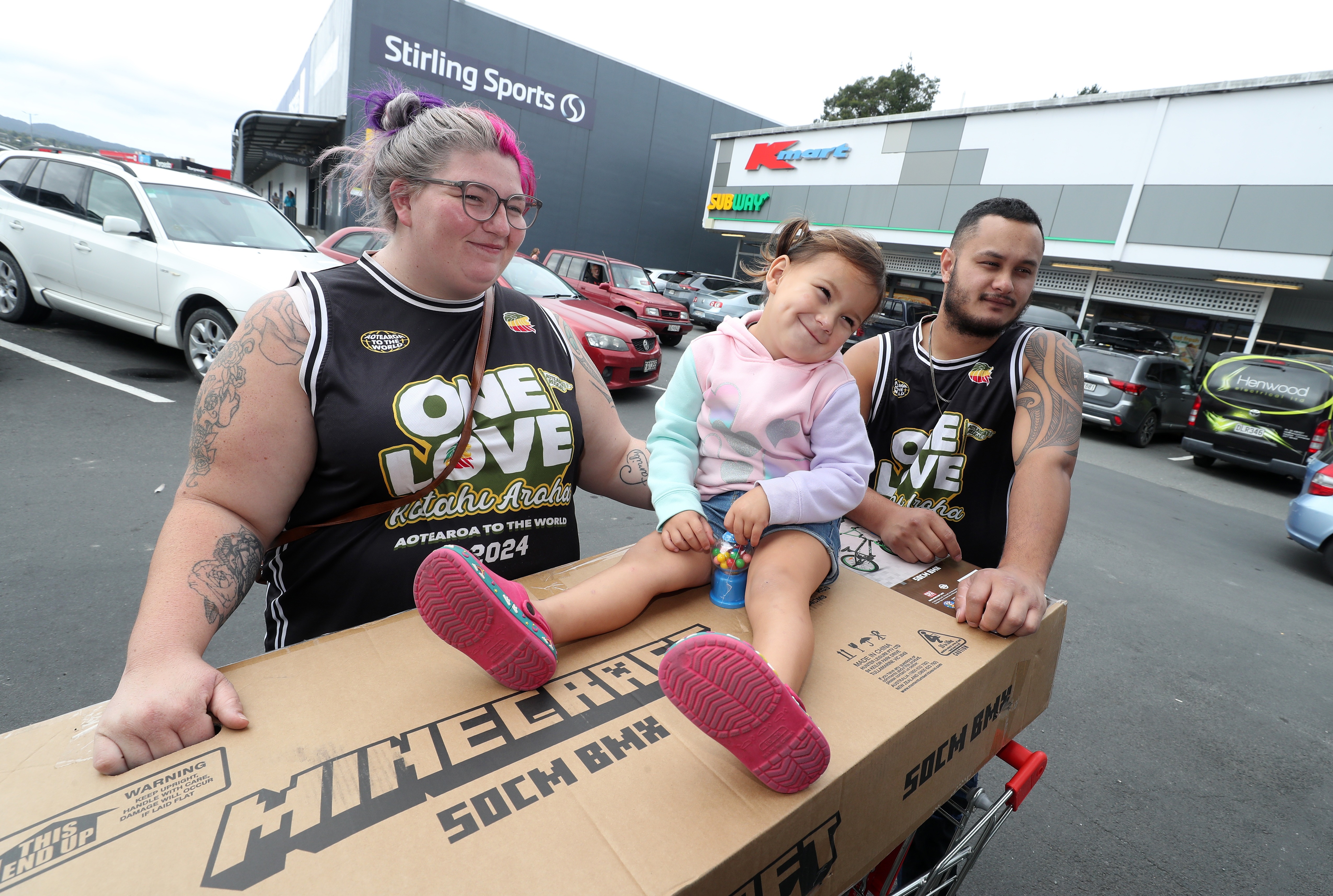 Northland parents Jordan Pattison (left) and Vernon Forster, pictured with daughter Layla-Rei, 3, say they're spending more carefully - even on family events like birthdays and Easter - amid the nation's ongoing cost of living crisis.   Photo / Michael Cunningham