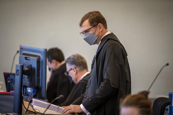 John Dixon QC (standing) is prosecuting the case alongside Paul Wicks QC for the SFO. Photo / Michael Craig