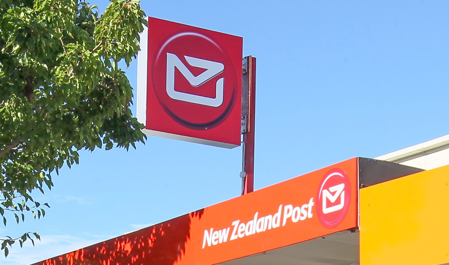 NZ Post said the decision comes after a thorough review of how customers use its urban retail services. 