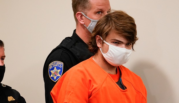 Payton Gendron is led into the courtroom for a hearing at Erie County Court in Buffalo. Photo / AP