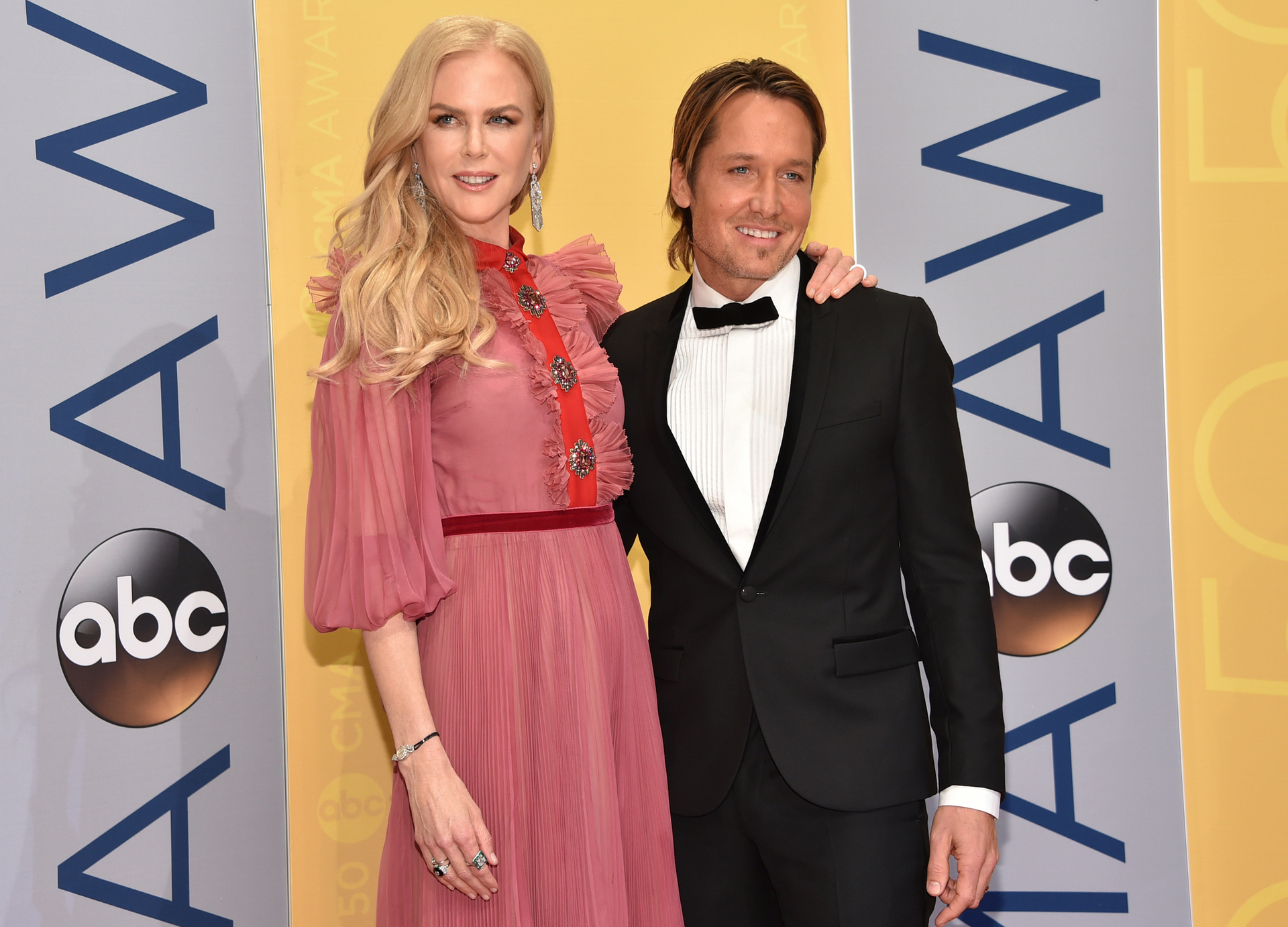Nicole Kidman and husband Keith Urban arrive at the 50th annual Country Music Association Awards in 2016. Photo / AP
