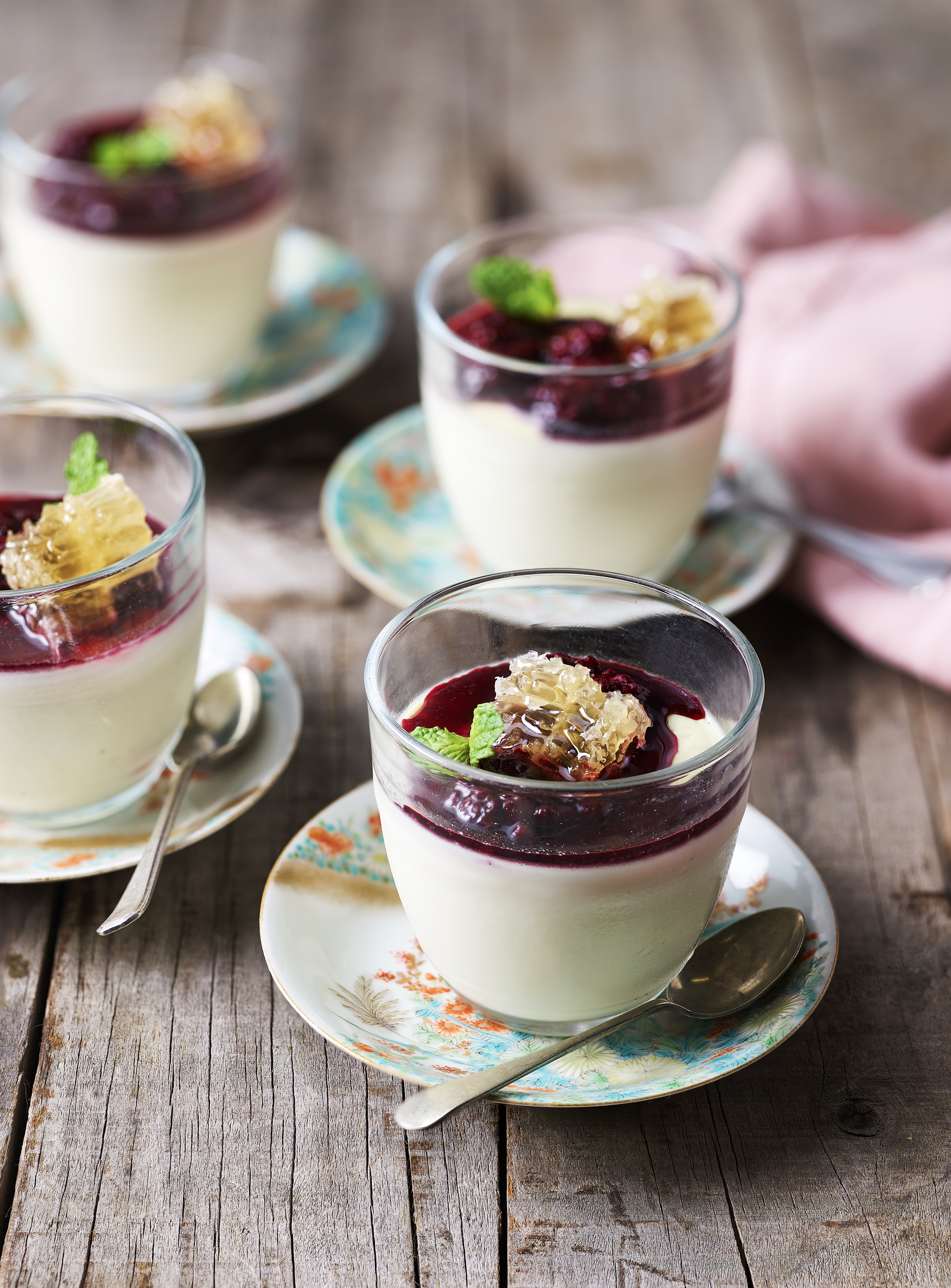 Panna cotta with blackberry compote and honeycomb. Photo / Melanie Jenkins (Flash Studios)
