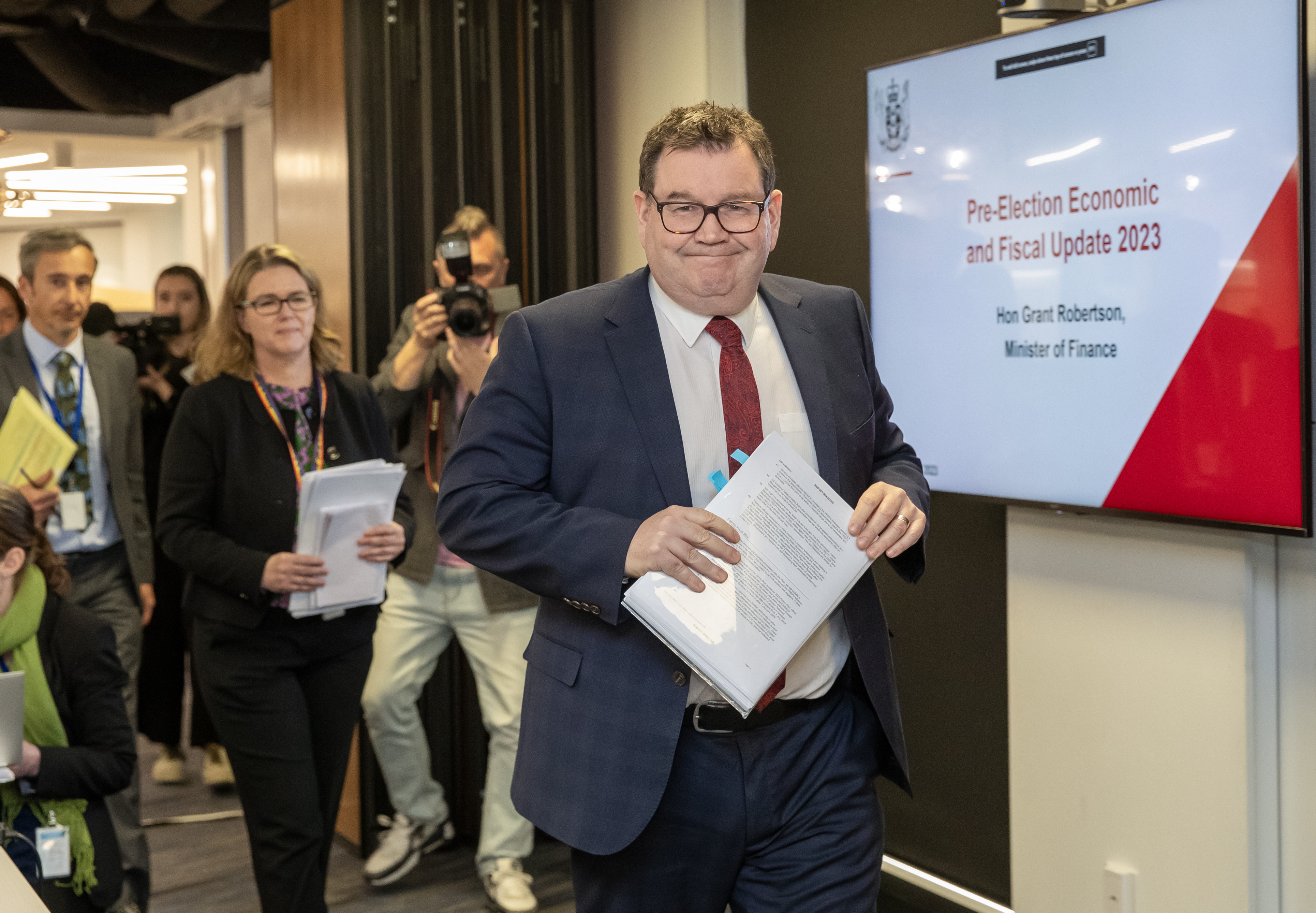 Finance Minister Grant Robertson arriving for his presentation at the Prefu lockup at the Treasury in Wellington. Photo / Mark Mitchell