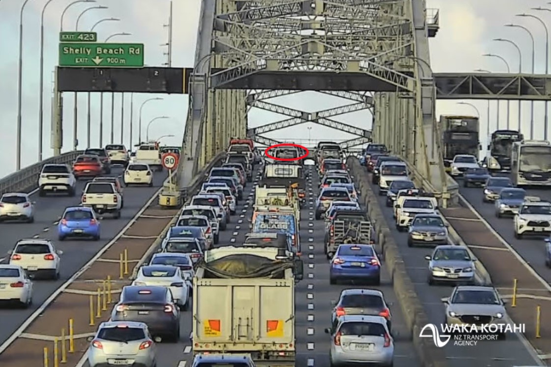 'A tunnel in the same location as the current bridge achieves nothing: the approach roads on either side will still be choked.'