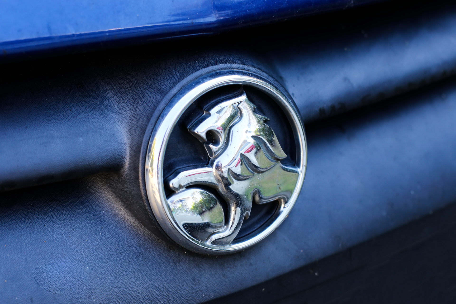 Man Wins 48 000 Refund Because Holden V8 Was Too Noisy Nz Herald