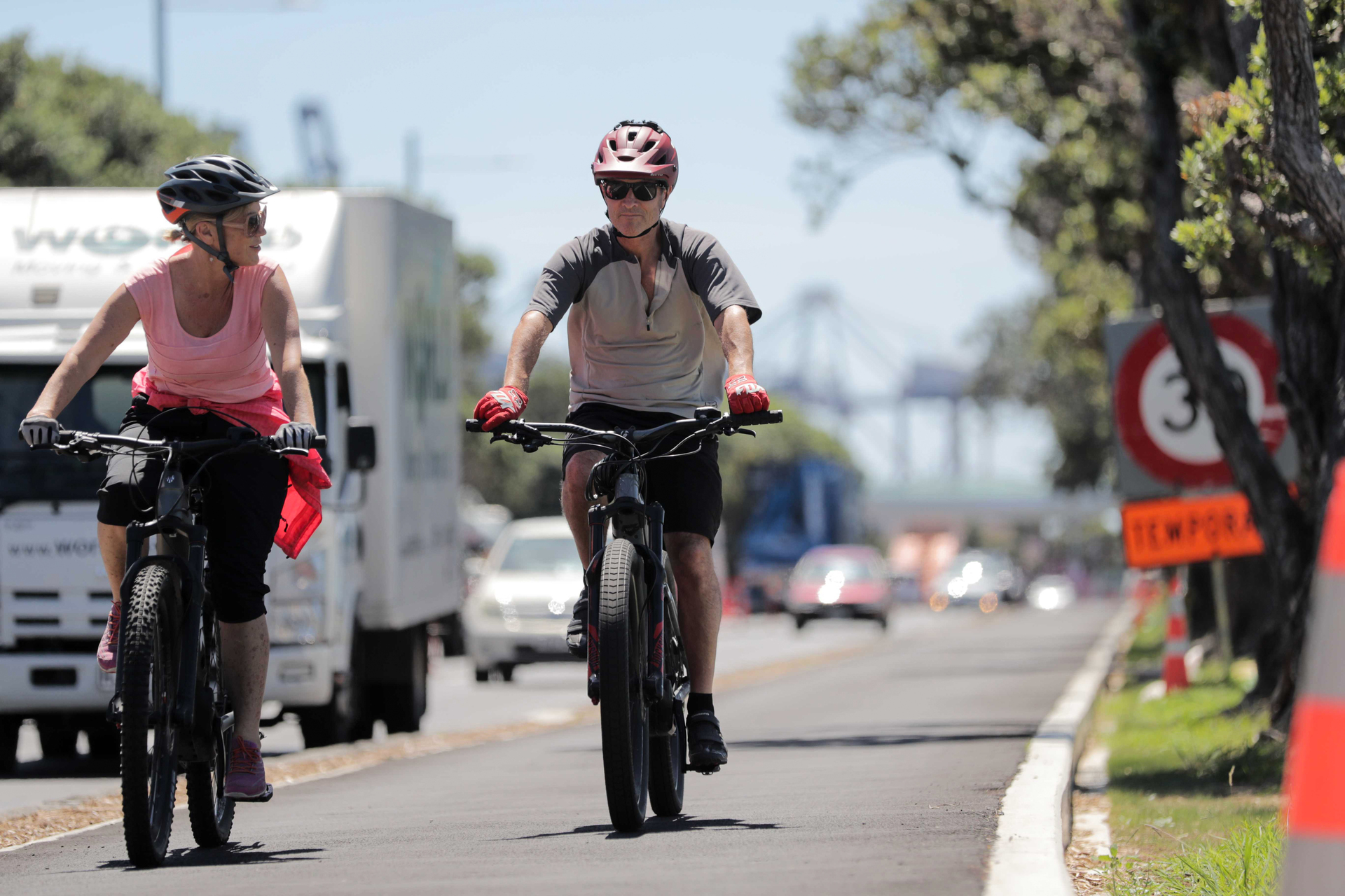 The Tamaki Drive cycleway is part of a growing network for safe cycling in Auckland. Photo / Michael Craig