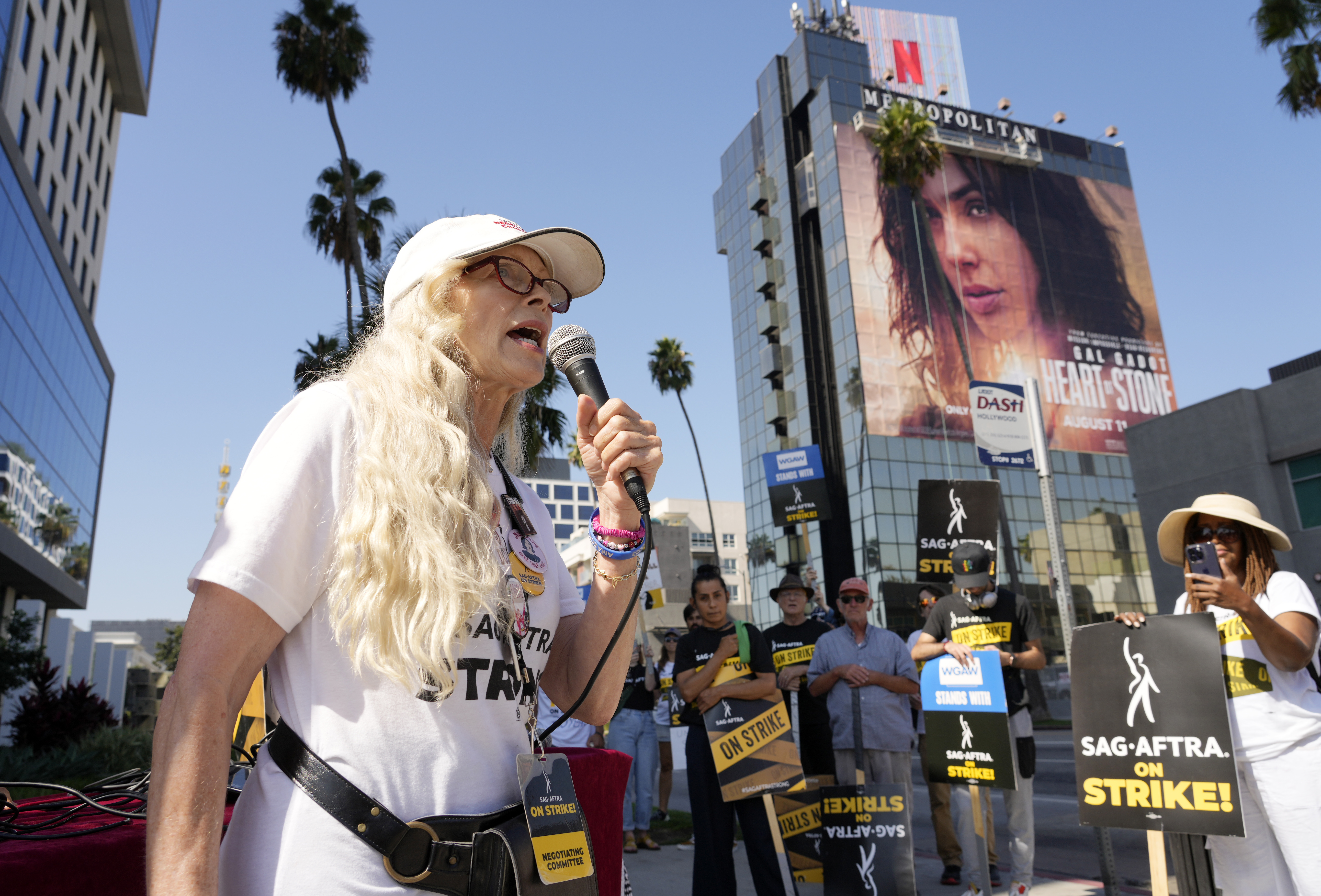 Actor Frances Fisher addresses picketers outside Netflix studios in Los Angeles. Photo / AP