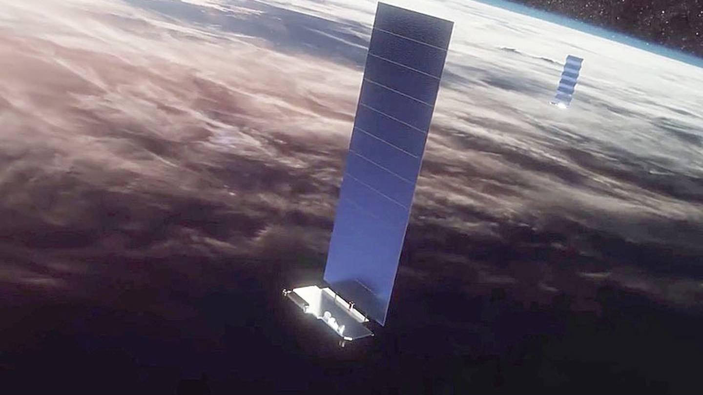 An artist's impresion of Starlink satellites in low Earth orbit. Image / SpaceX

