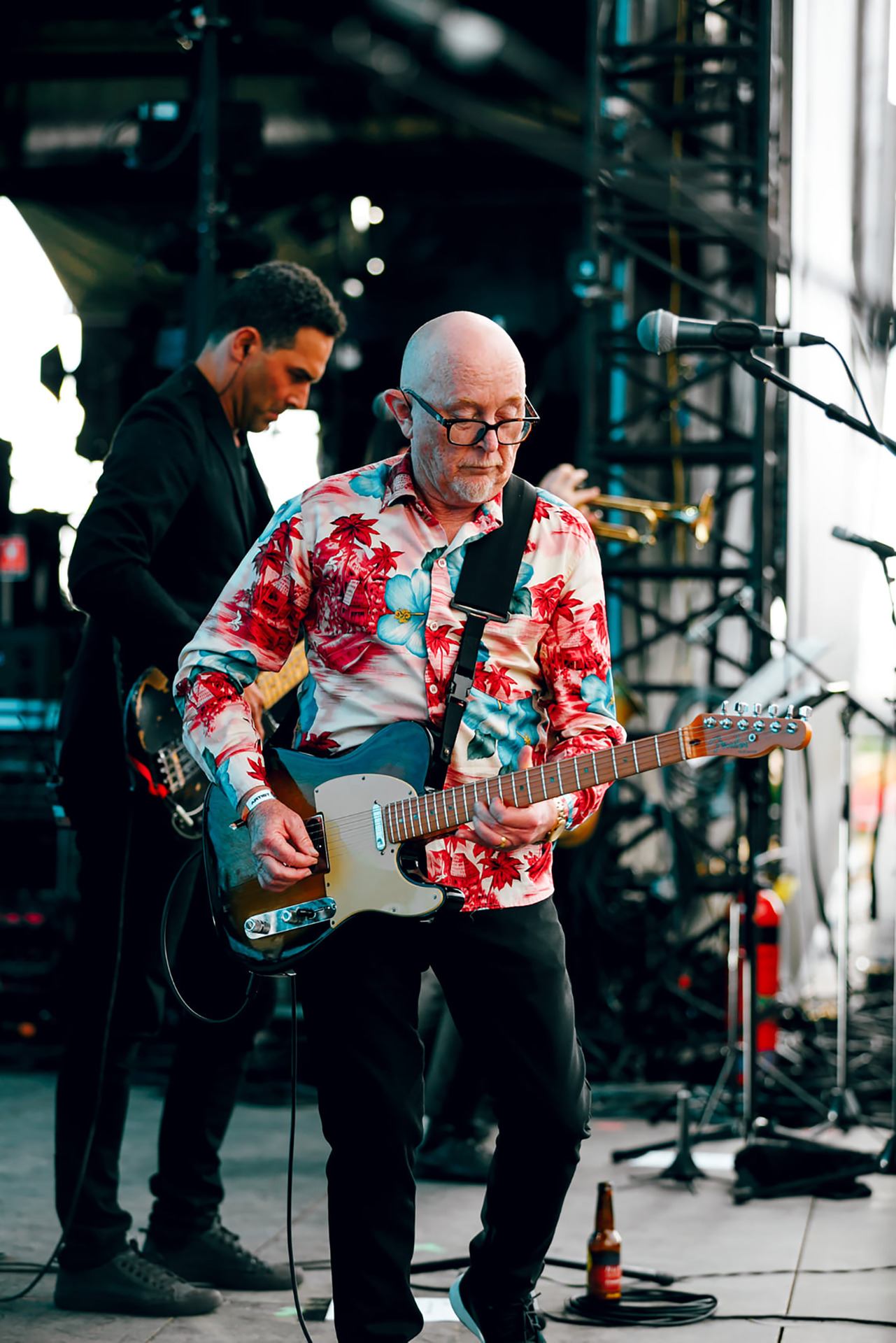Sir Dave Dobbyn performing at Rhythm and Vines in 2020.