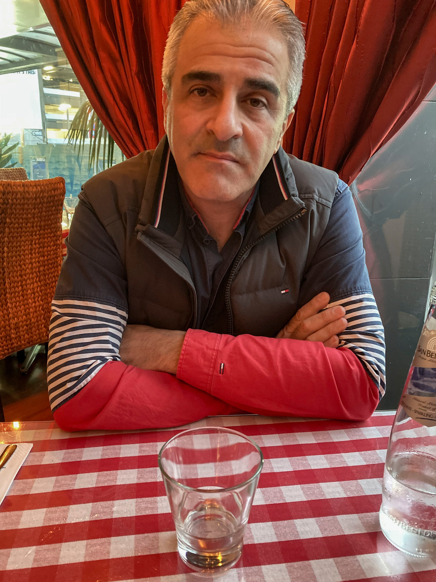 Antony Ariano wants Jacinda Ardern to act quickly to save further businesses after closing his Da Vinci's Italian Restaurant last weekend. Photo / NZ Herald