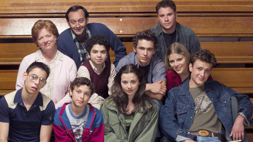 The actor played no-nonsense father Harold Weir in the TV comedy Freaks and Geeks from 1999 to 2000.