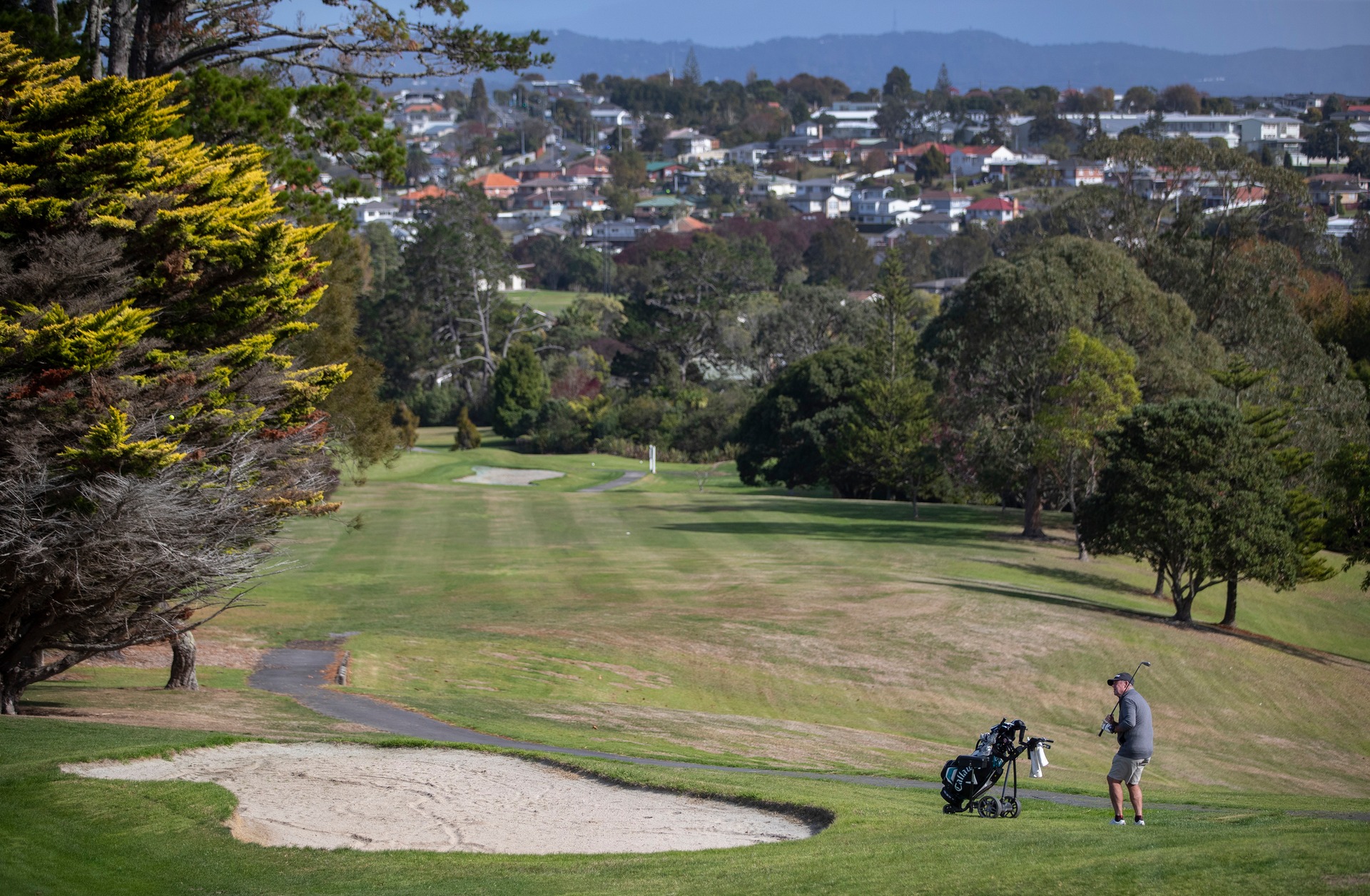 Golfers social distancing at Auckland's Maungakiekie Golf Course. Photo / Photosport