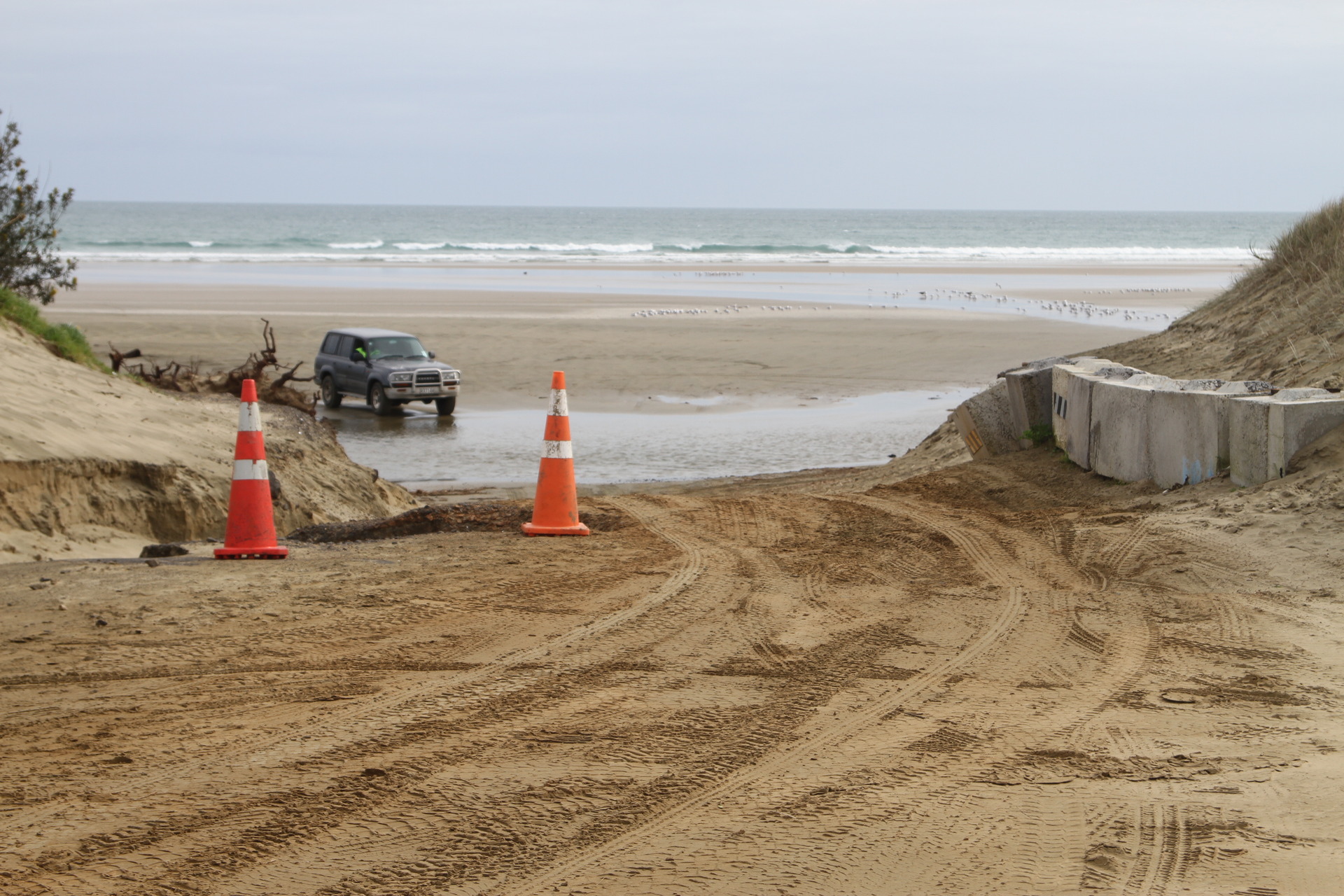 The Te Oneroa-a-Tōhe/Ninety Mile Beach management plan will impose speed limits within 200 metres of beach access points, including this one at Ahipara. Photo / Peter Jackson