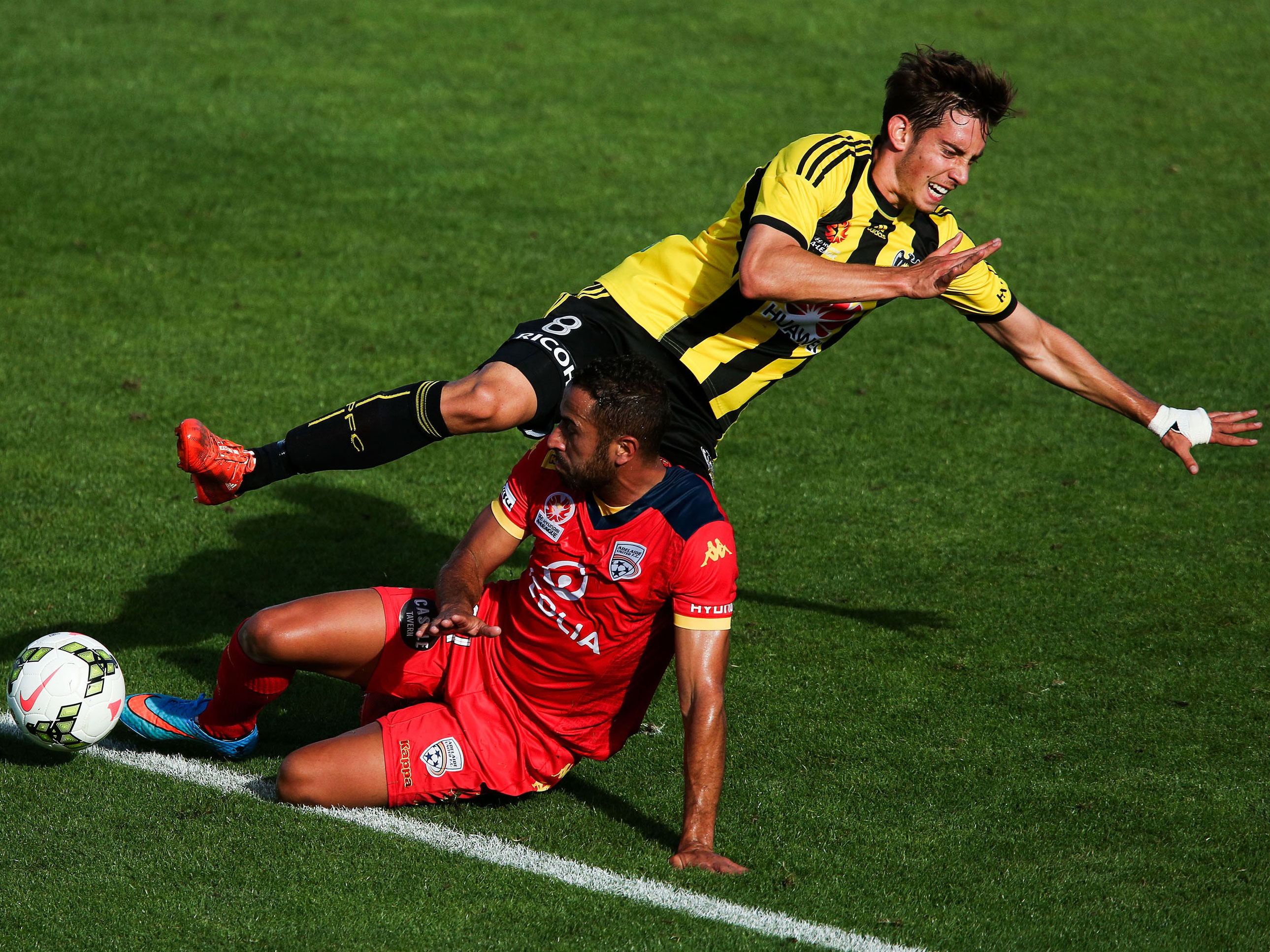 A-League football: Wellington Phoenix rescued by late Central Coast Mariners  own goal - NZ Herald