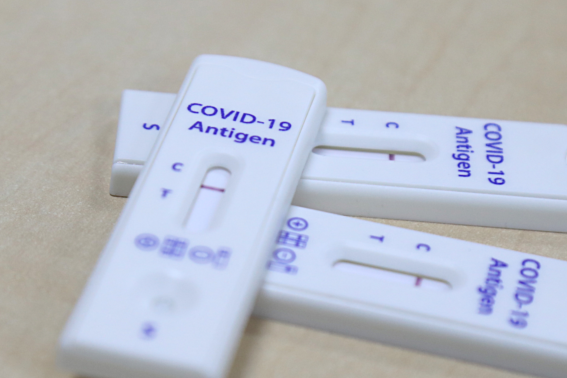 It’s now unclear whether New Zealand will get large-scale Covid-19 prevalence surveys that experts have long been calling for, with health officials signalling a change of plans. Photo / Bevan Conley