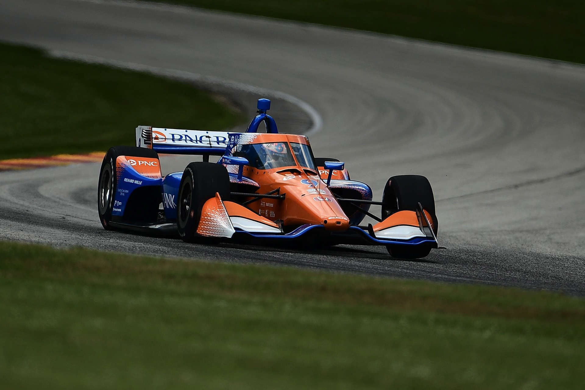 Motorsport Scott Dixon triumphs in IndyCar race at Road America