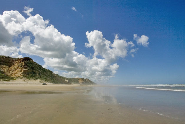 Baylys Beach, Dargaville. Photo / Richard Robinson
