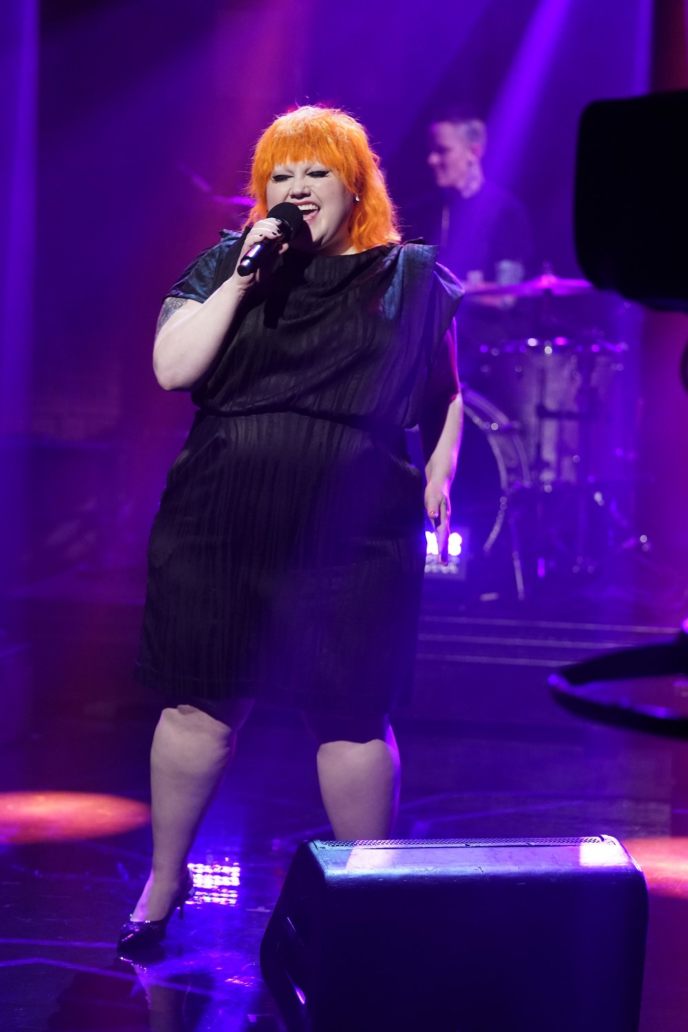Beth Ditto performing with band Gossip on Late Night With Seth Meyers on March 27. Photo / Getty Images