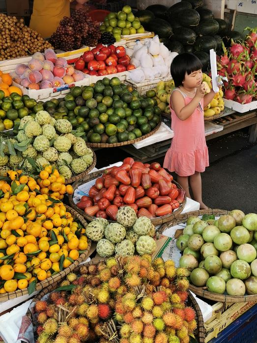 Vietnamese shop every day at the local markets to find the freshest ingredients. Photo / Journaway Rundreisen on Unsplash