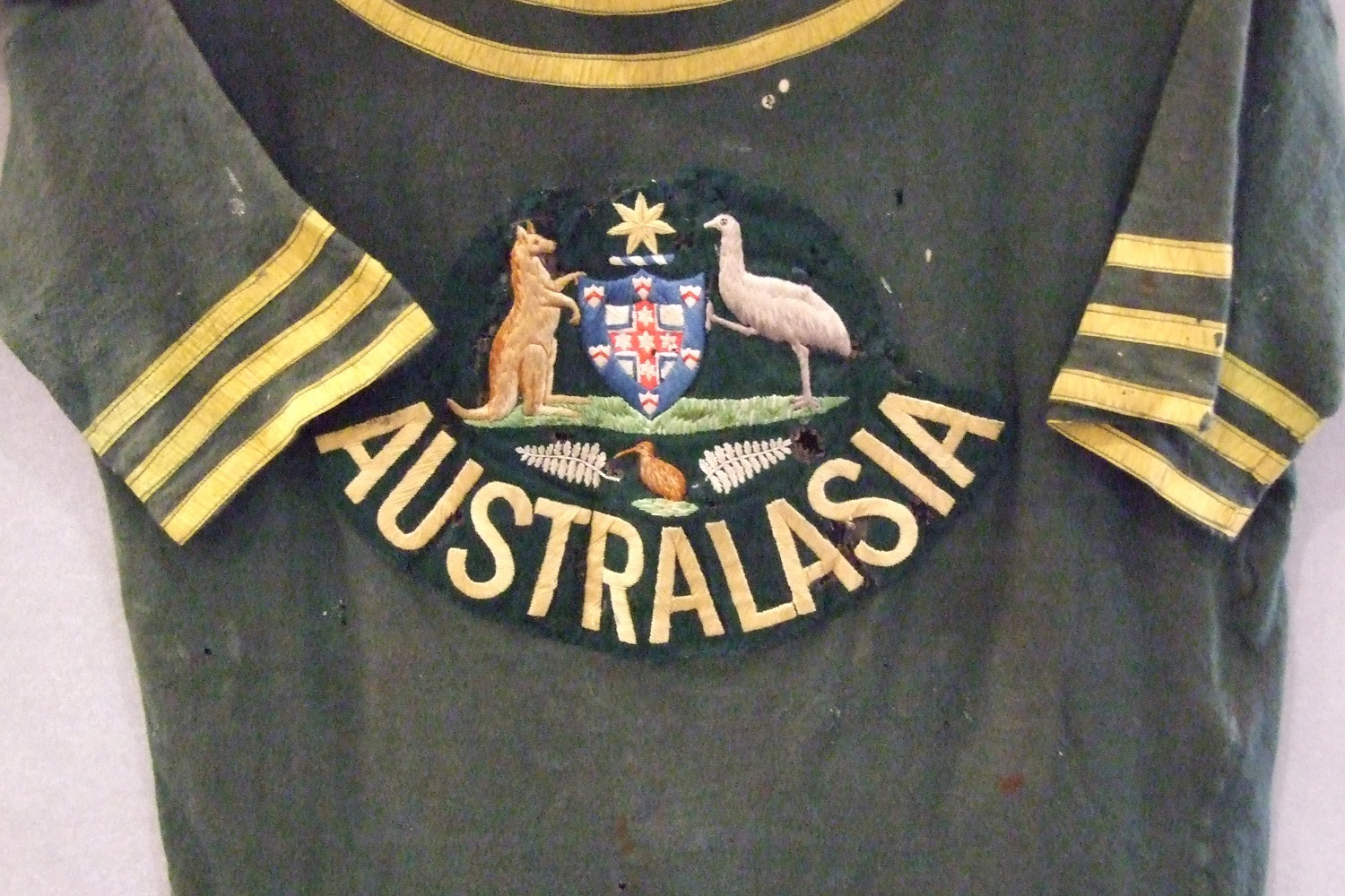 Kiwi athlete Harry Kerr wore this vest when he competed for