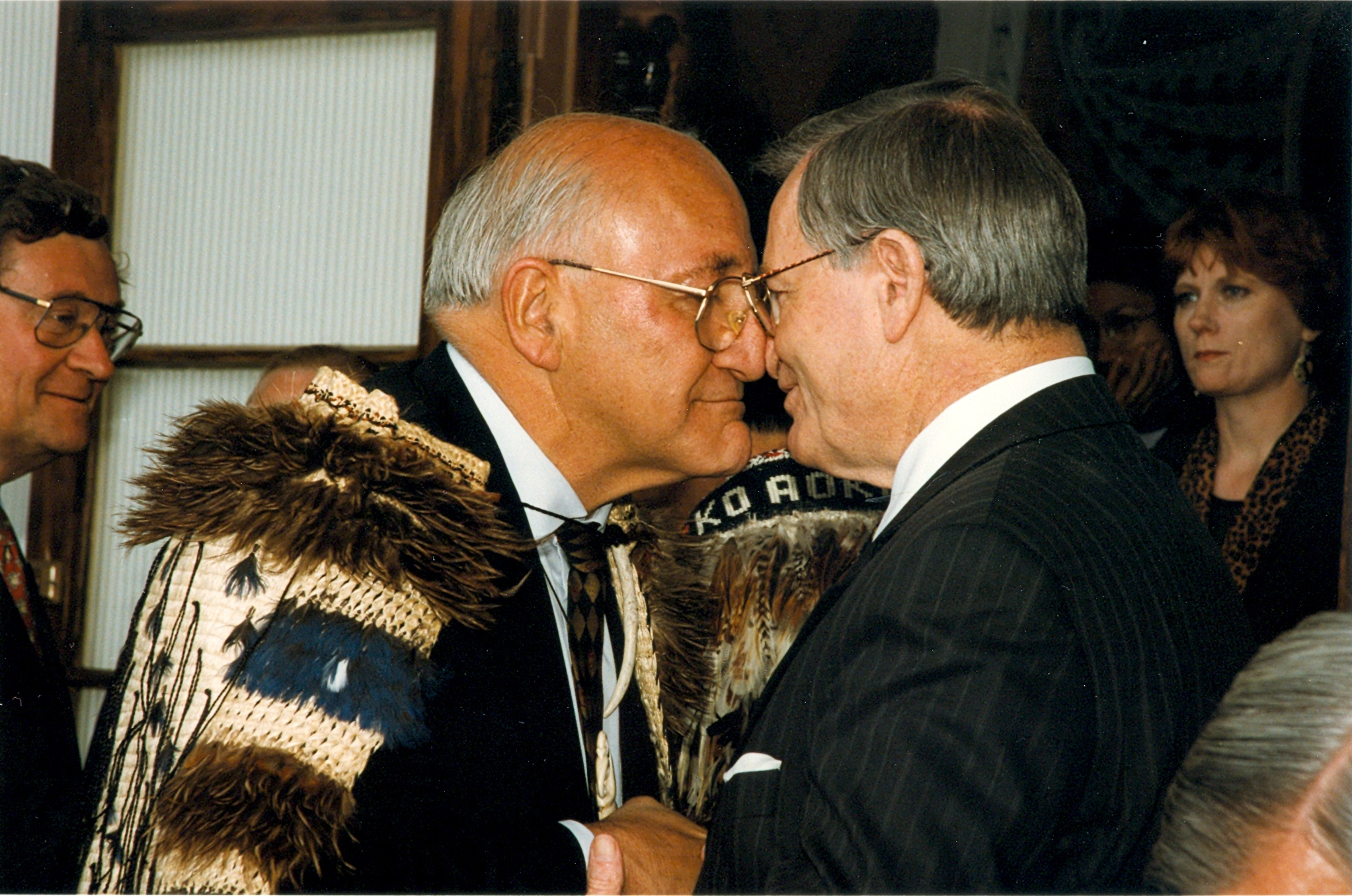 Tā Tipene O'Regan and Prime Minister Jim Bolger hongi after signing the Ngāi Tahu deed of settlement at Takahanga Marae in Kaikōura in 1997. 