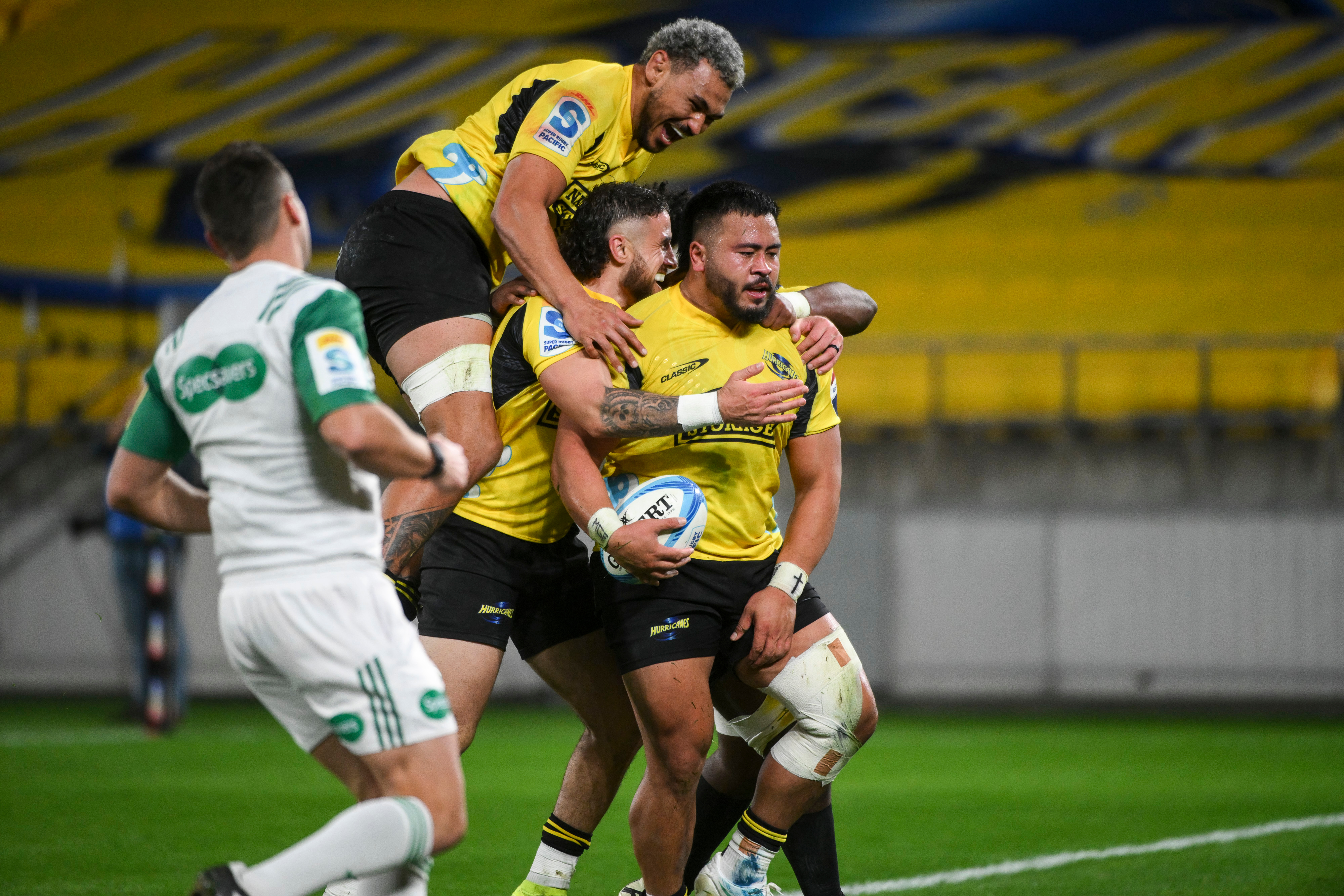 The Hurricanes beat the Melbourne Rebels to move on to the Super Rugby Pacific semifinals. Photo / Photosport