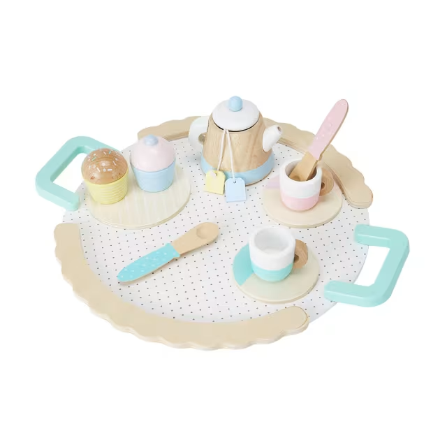 Wooden tea set.