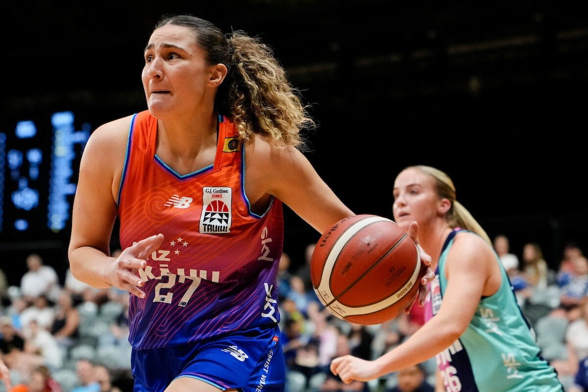  Azure Anderson has played all four seasons of the Tauihi league with Kāhu. Photo / Photosport