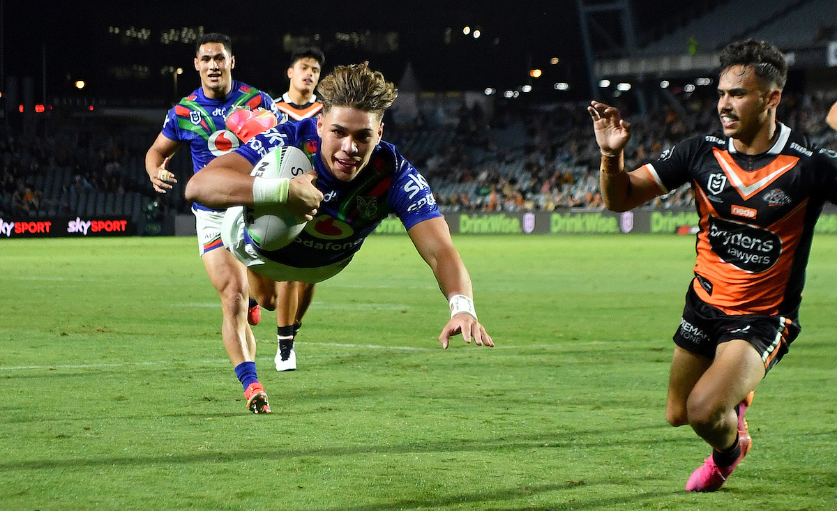 Nrl Reece Walsh Shines As New Zealand Warriors Claw Past Tigers Nz Herald