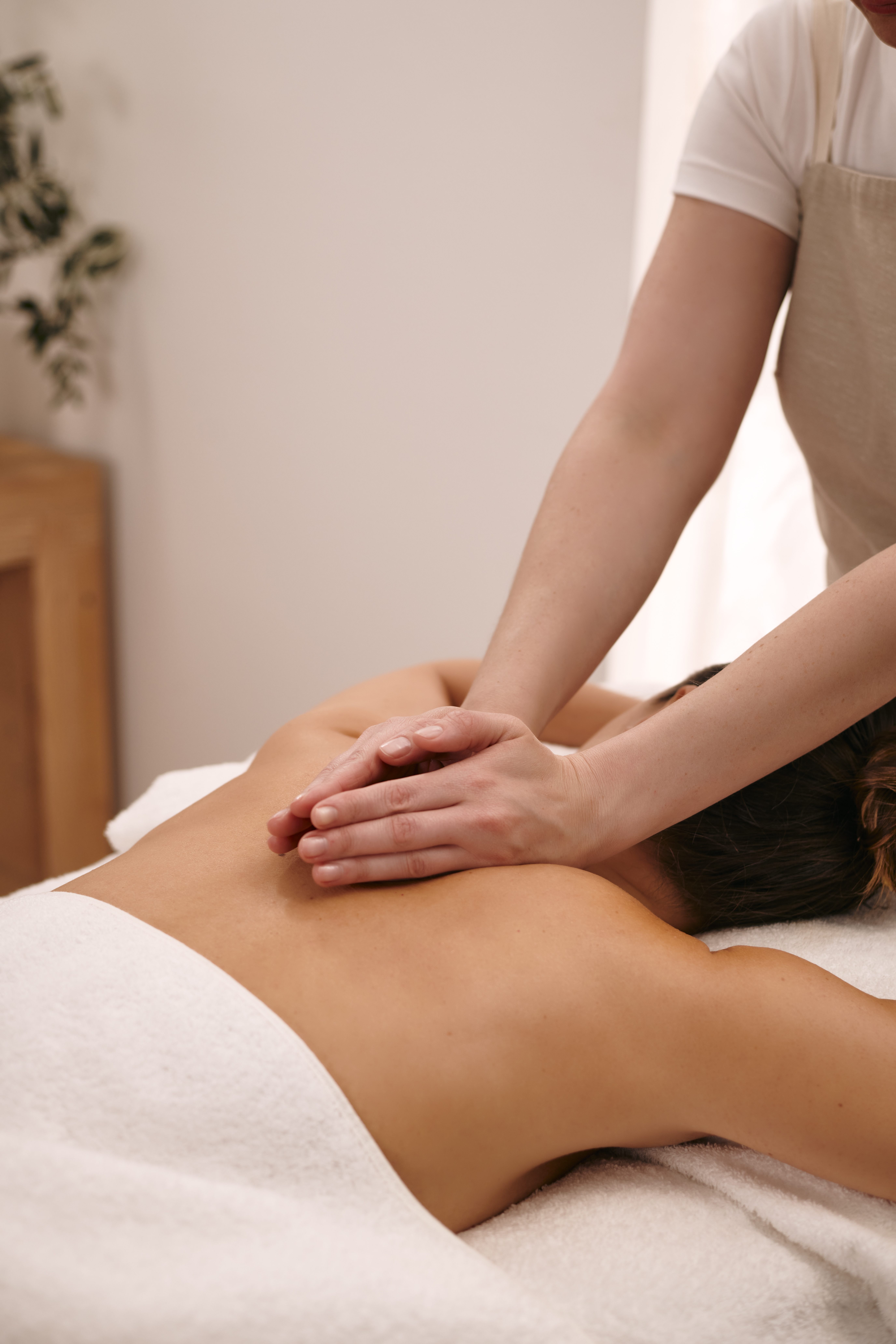 The Surrender package at Endota combines two of the spa’s most popular treatments: a massage and a facial.