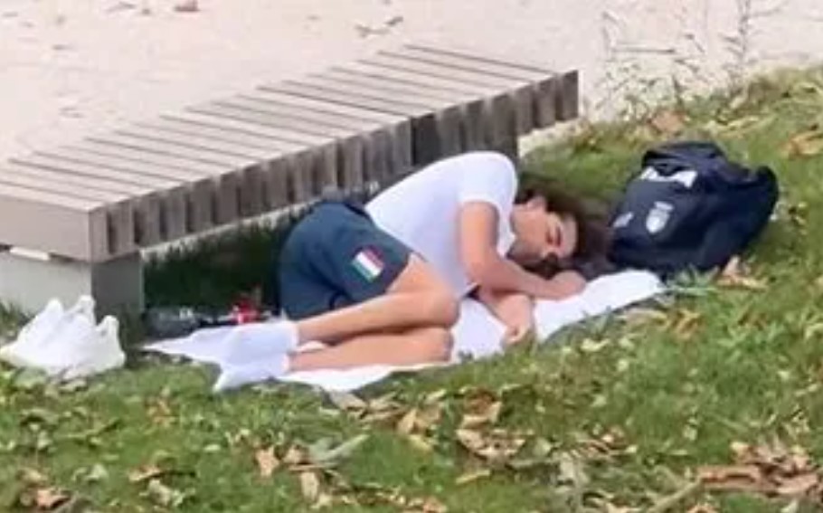 Thomas Ceccon sleeps outside at the Olympic Village complex. Photo / Instagram