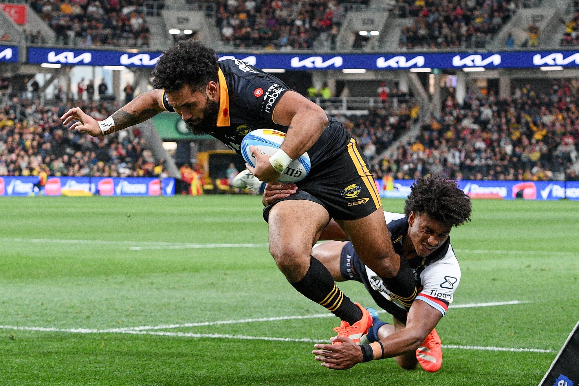 Fehi Fineanganofo scored the first two tries for the Hurricanes against the Brumbies. Photo / Photosport