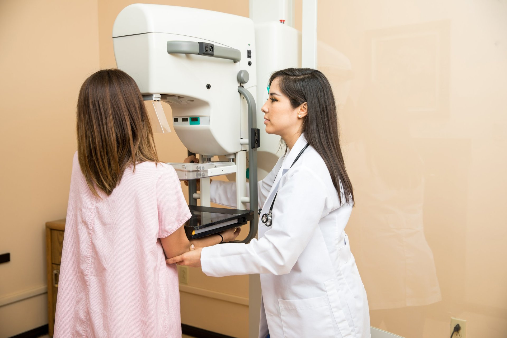 New Zealand is amongst the countries with the highest prevalence of breast cancer. Around 650 New Zealand women die from breast cancer every year.