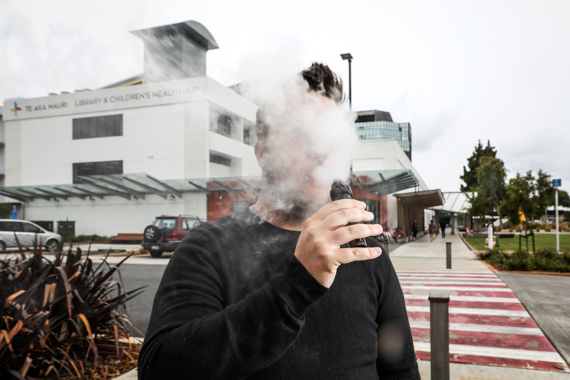 Eighty per cent of secondary students who vape do so with very high nicotine levels, according to the Asthma and Respiratory Foundation. Photo / Andrew Warner