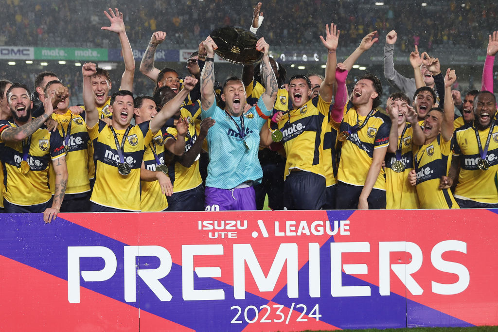 Mariners celebrate being crowned premiers of the A-League Men competition. Photo / Getty Images