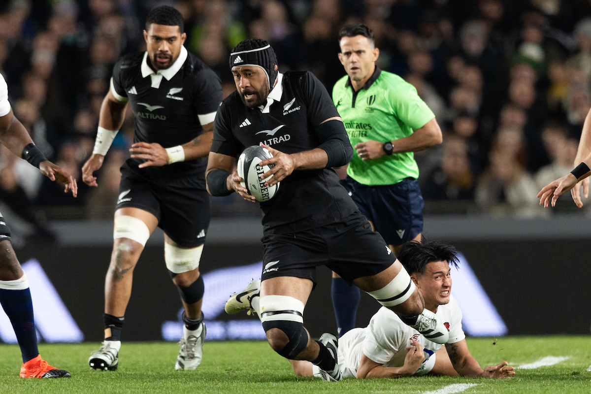 Patrick Tuipulotu against England. Photo / Photosport