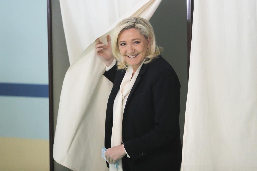 French far-right contender Marine Le Pen casts her vote in Henin-Beaumont, northern France. Photo / AP
