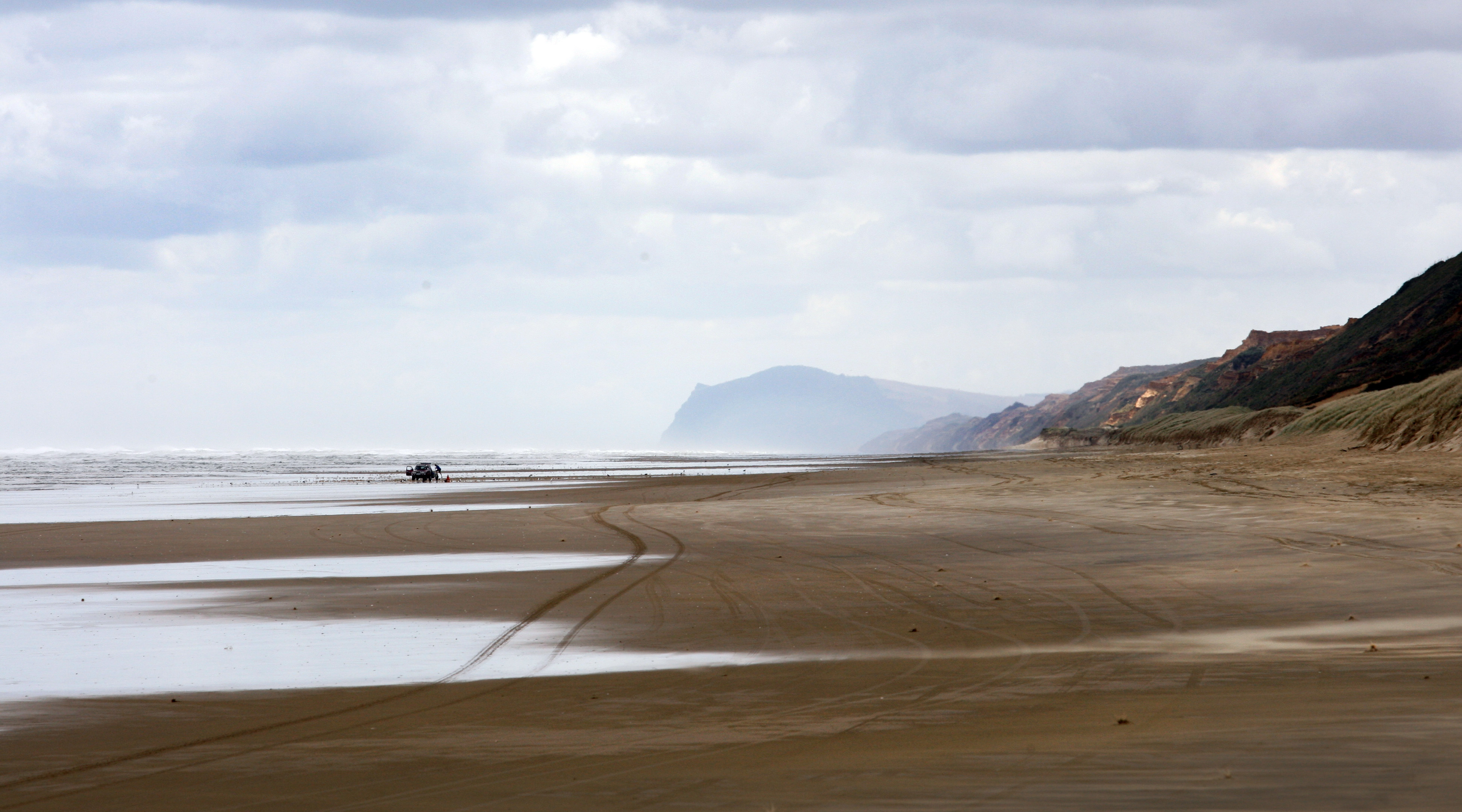 A temporary ban on fireworks has been imposed at Glinks Gully, on the Kaipara Coast