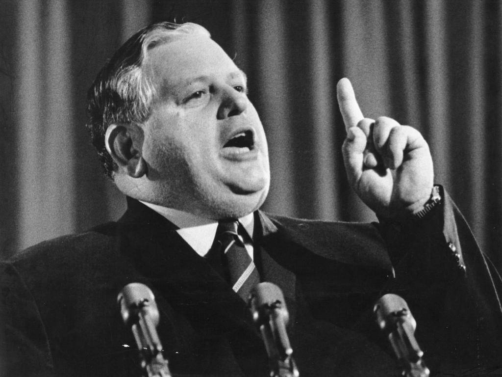 Norman Kirk in full cry at the opening of the Labour Party election campaign in the Auckland Town Hall in 1969. Photo / NZ Herald